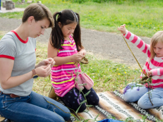 Creating "Bumble Baskets" at Doors Open Richmond